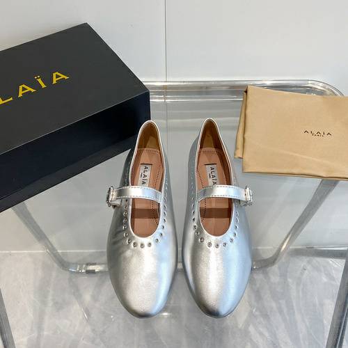 Picture of Alaia Shoes Women _SKUfw153261063fw